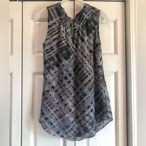 CAbi Graph #3451 sleeveless blouse, XS